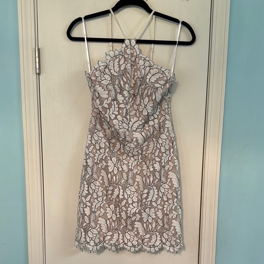 Lulu's Silver Sheath Cocktail Dress size‎ medium box Dur
